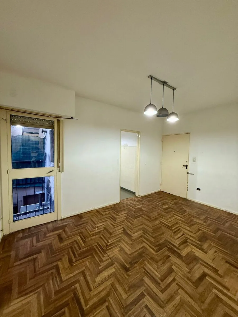 DEPARTAMENTO 3 AMBIENTES - AV. ACOYTE 900 - CABALLITO foto 2