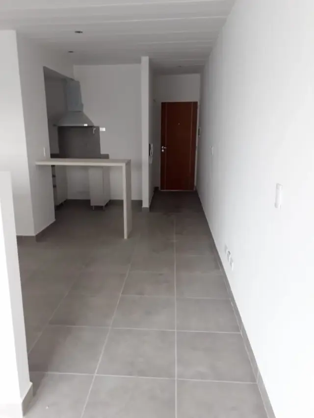 Excelente monoambiente con cochera
