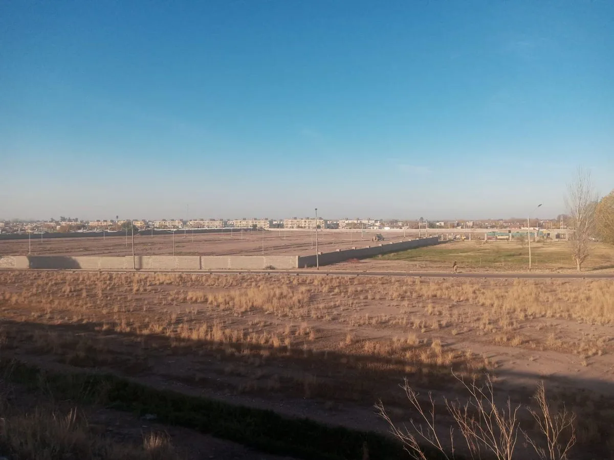 Lote en Venta en Barrio Pinar del Sol IX, Maipú foto 3
