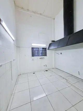 DUEÑO DIRECTO (A METROS HTL. ITALIANO-SIN GASTOS INMOBILIARIA) alquila 1 excelente local -z/ comercial foto 4