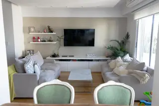 Departamento en venta 4 ambientes. 2 cocheras foto 2
