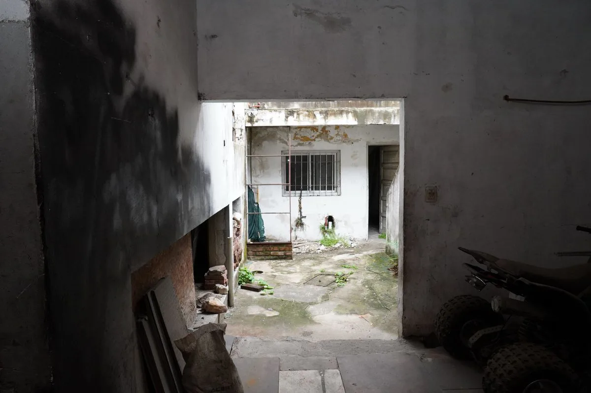VENTA GALPÓN CON VIVIENDA A REF VALENTÍ ALSINA foto 4