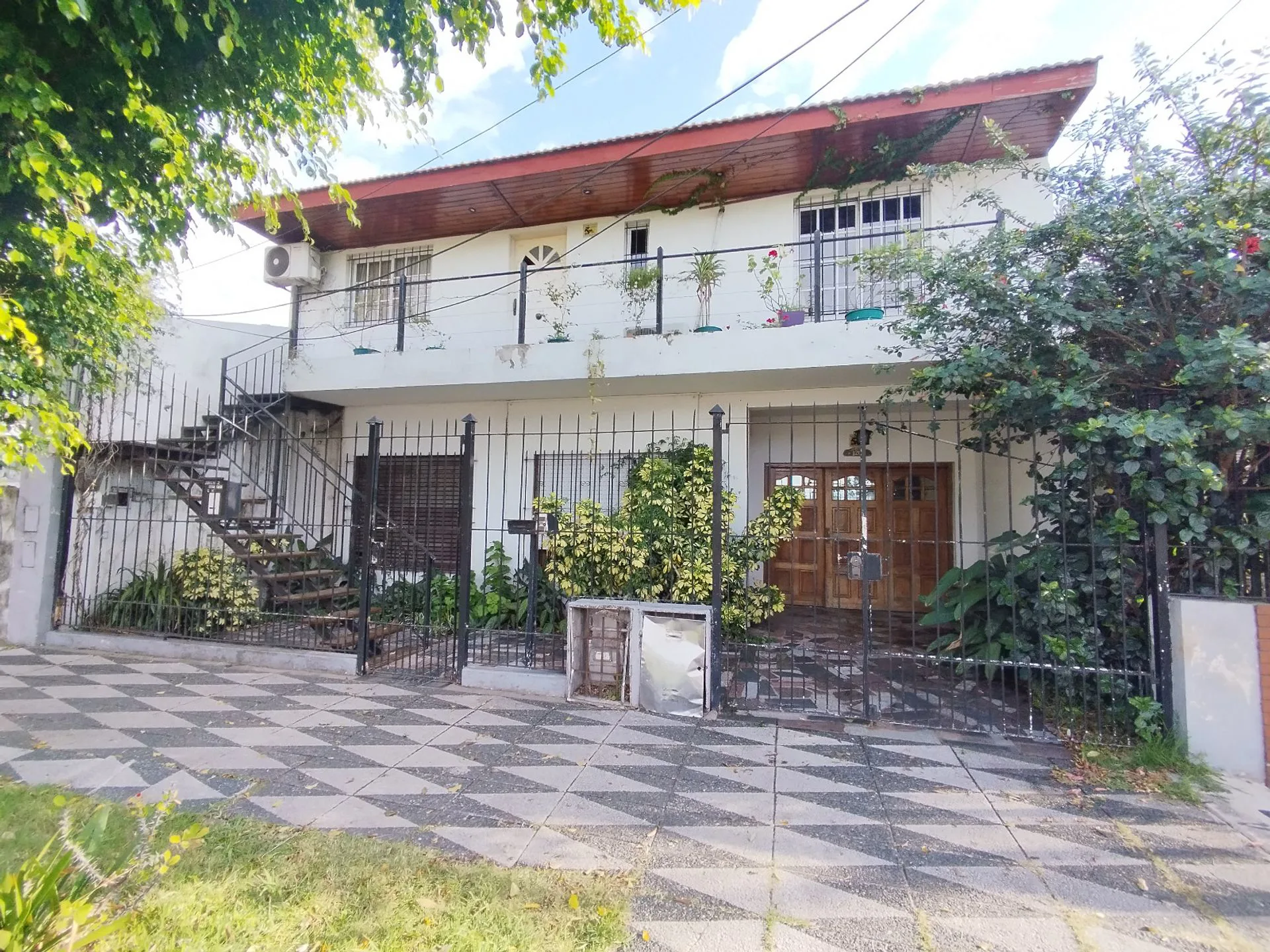Venta PH 2 Ambientes PB  Lomas de Zamora foto 2