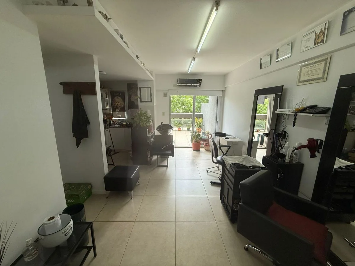 VENTA DEPTO MONOAMBIENTE EN CIUDADELA CON TERRAZA foto 4