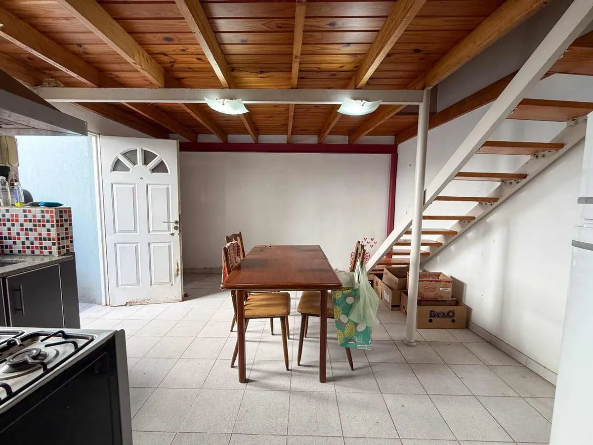 PH  1 DORMITORIO EN VENTA BERISSO EN BLOQUE 4 UNID foto 2