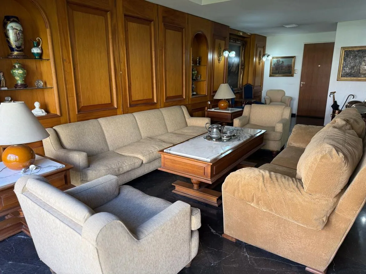 Venta Semipiso exclusivo en la peatonal Sarmiento foto 4