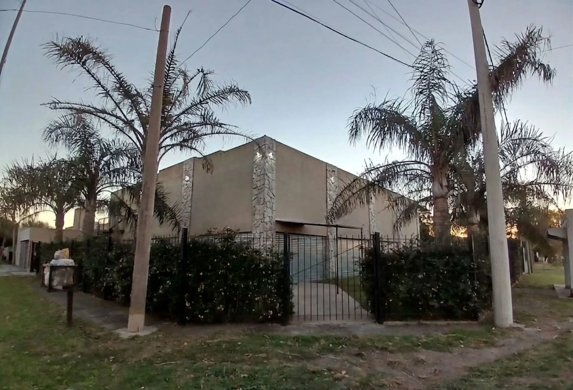 ALQUILER GRAN "LOCAL COMERCIAL" EN SAN NICOLAS !!! foto 4