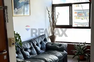VENTA EXCELENTE OFICINA 3 AMBIENTES EN SAN JUSTO foto 2
