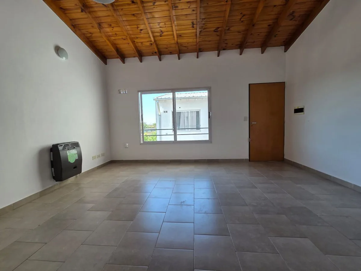VENTA DEPTO 2 AMBIENTES  APTO CREDITO VILLA BOSCH foto 5