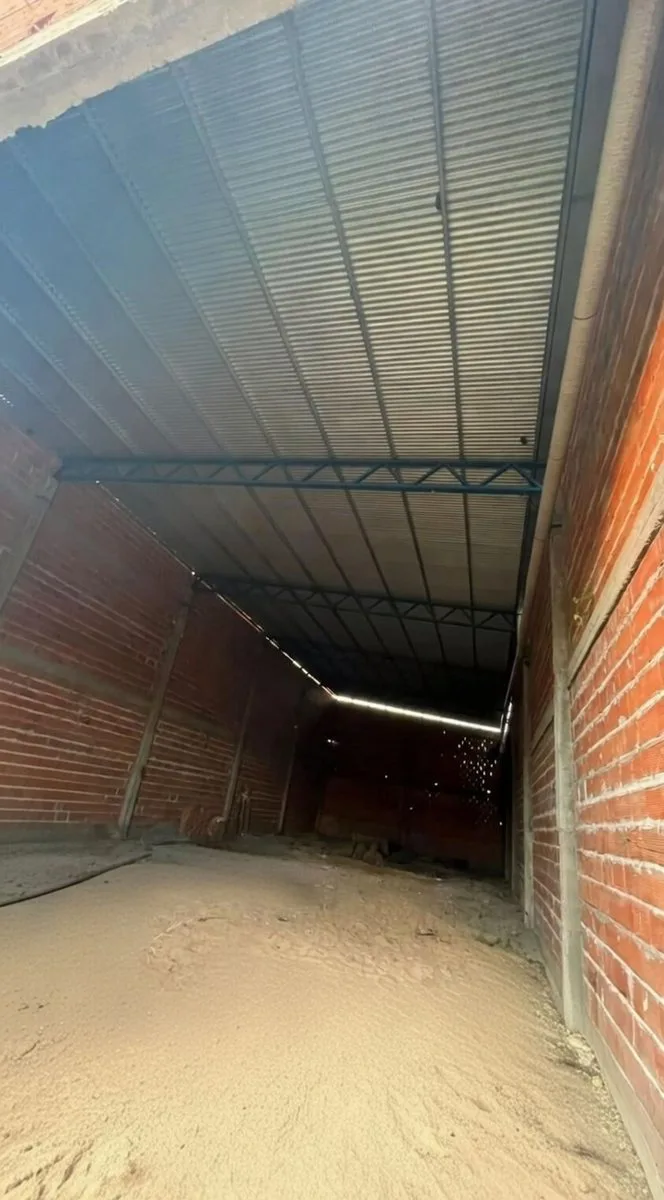 Galpon a terminar en Lavalle/ Corrientes foto 5