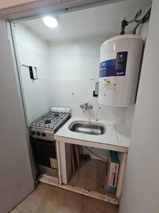 Practico monoambiente en Almagro foto 4