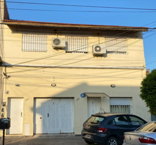 IMPECABLE PH 5 AMB                 Brandsen 4400  Avellaneda | Villa Dominico foto 1