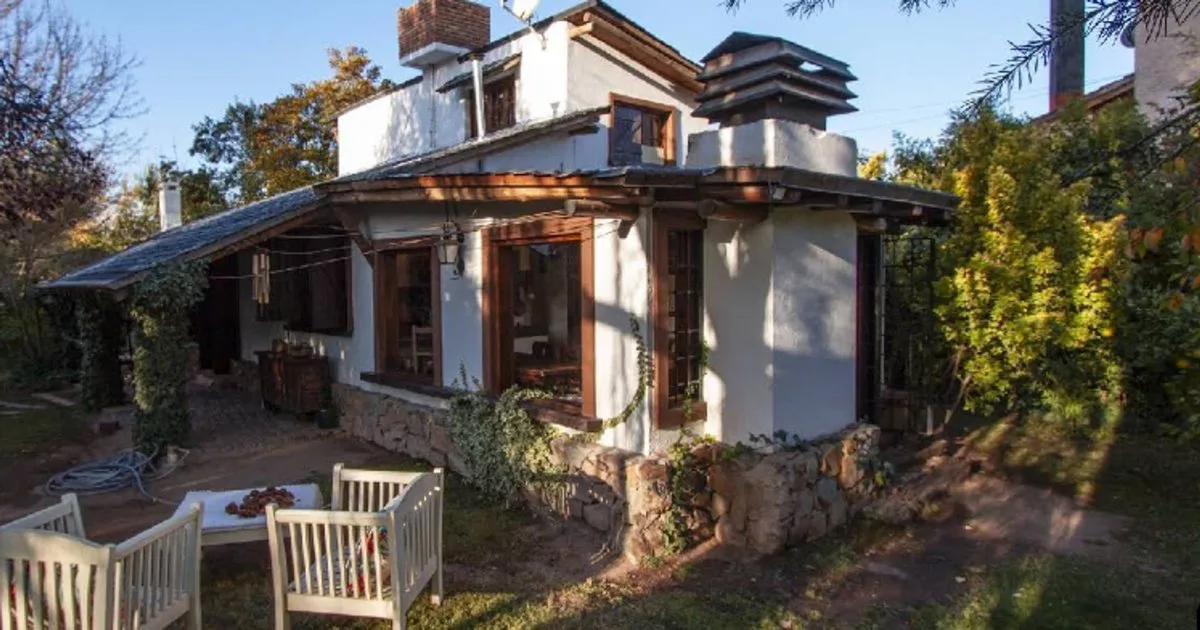 Casa en venta en B° Cordón del Plata con quincho