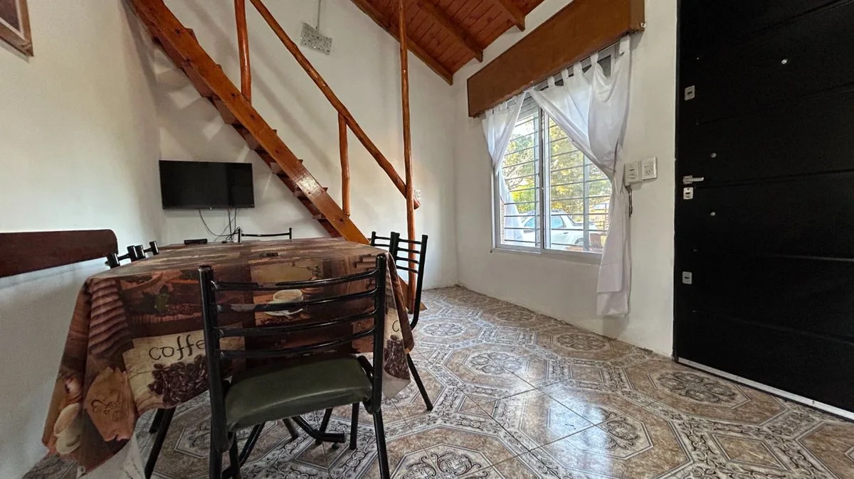 VENTA DOS DUPLEX 3 AMB BARRIO FELIX U CAMET foto 2