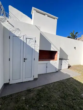 PH EN PLANTA BAJA A ESTRENAR EN SARGENTO CABRAL foto 2