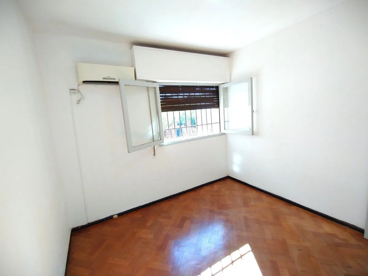 Depto en Venta 2 Dorm Calle San Lorenzo Ciudad foto 5