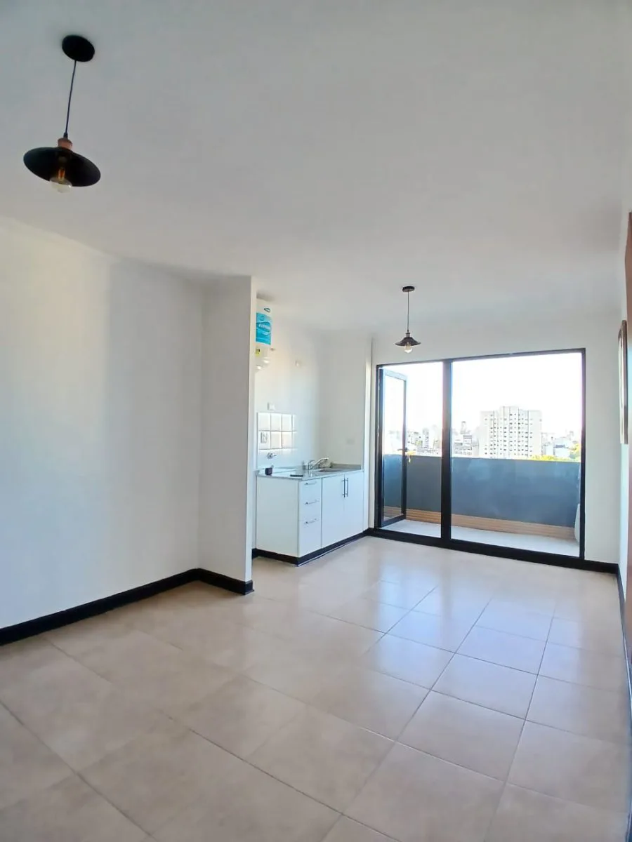 Oportunidad!! Se vende un departamento monoambiente con balcón luminoso - Almagro foto 4