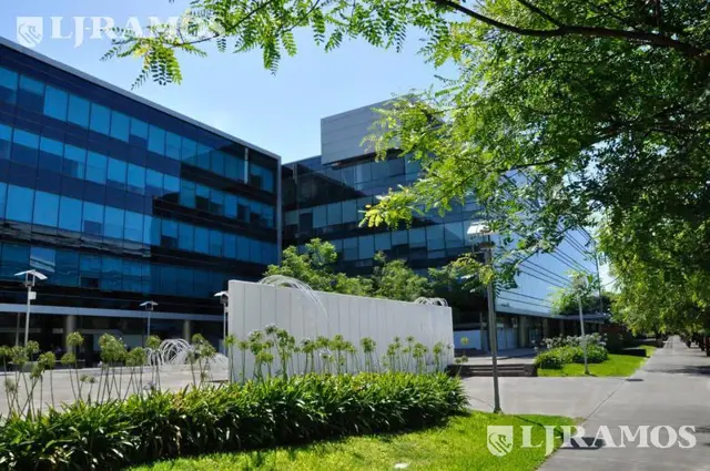 Alquiler de oficina de 185 m2 en Olivos