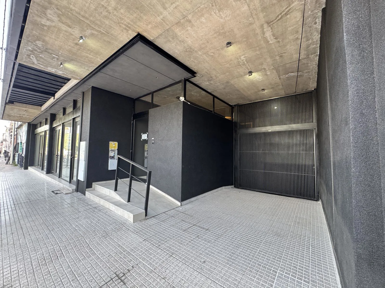Un dormitorioa estrenar con diiseño y amenities con vista al Parque Las Heras foto 3