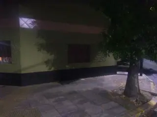 Venta casa 4 amb c/ dependencia - Flores foto 5