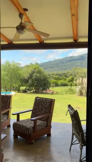 ALQUILER ANUAL EN TAPIA CASA CON PILETA MÁS CABAÑA INDEPENDIENTE foto 3