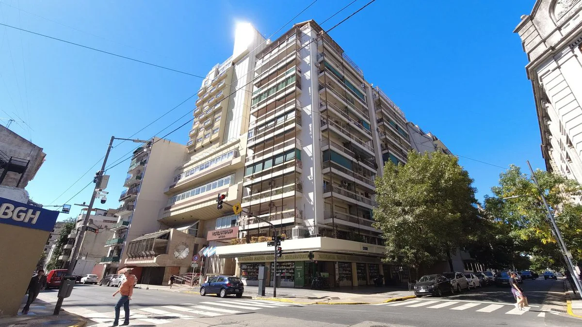Venta Hermoso 4 ambientes con cochera San Telmo foto 3