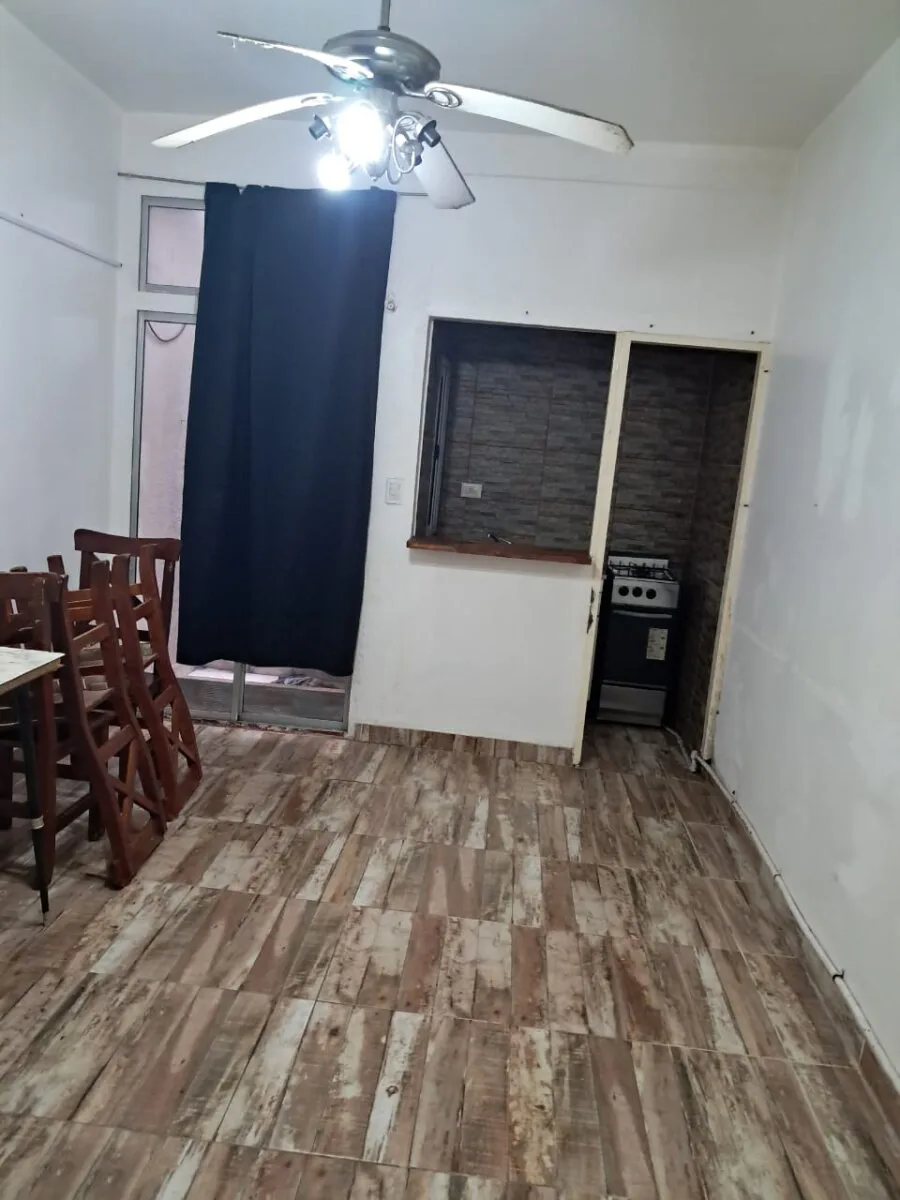 ALQUILER DEPARTAMENTO BOEDO 1 AMBIENTE COCHABAMBA 3500 foto 3