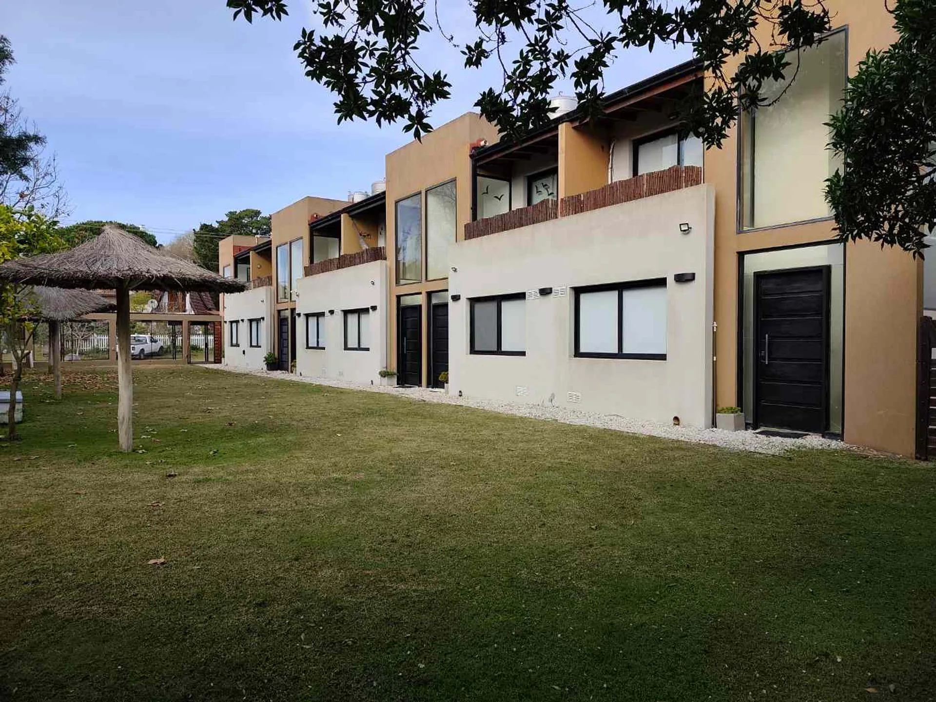 DEPARTAMENTO EN VENTA EN VILLA GESELL foto 2