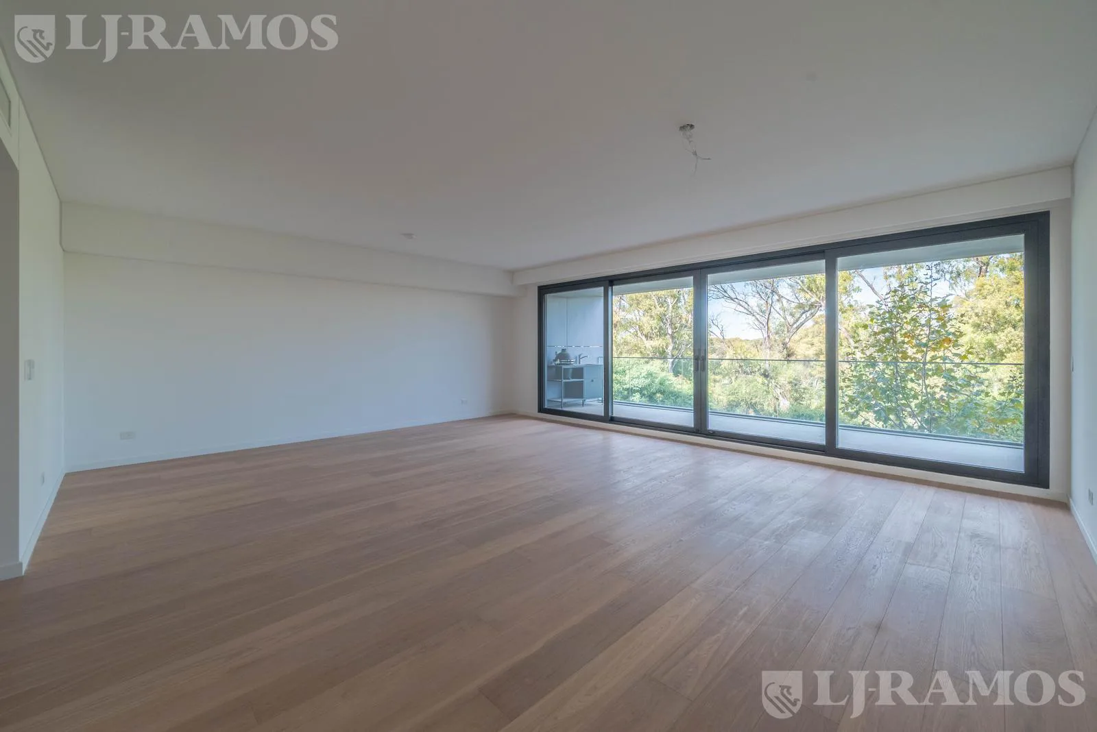 De Pampa. La Pampa y F. Alcorta. Piso vista. Amenities.  venta y/o Alquiler foto 3