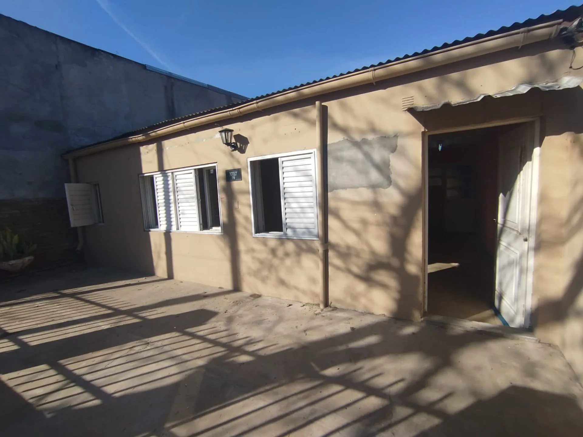 CASA DE 4 AMBIENTES EN ZONA DEL BOTANICO foto 2