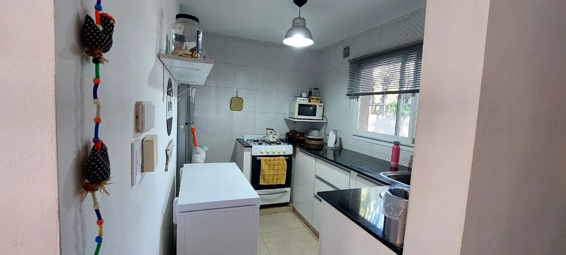 VENTA CASA 4 AMBIENTES CON GRAN PARQUE foto 5