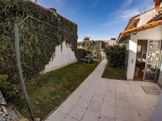 CASA 3 AMB CON PILETA Y QUINCHO QUILMES OESTE foto 4