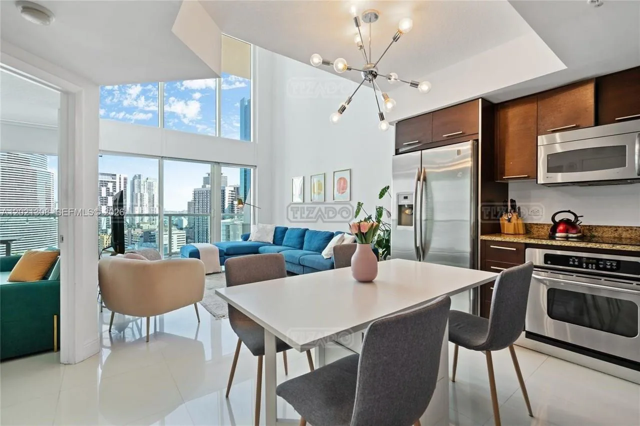 41 SE 5th St #1609 foto 2