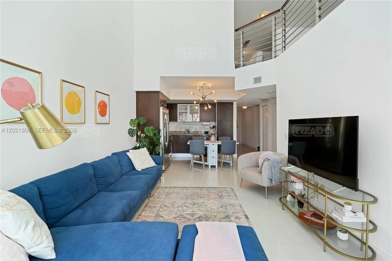 41 SE 5th St #1609 foto 5