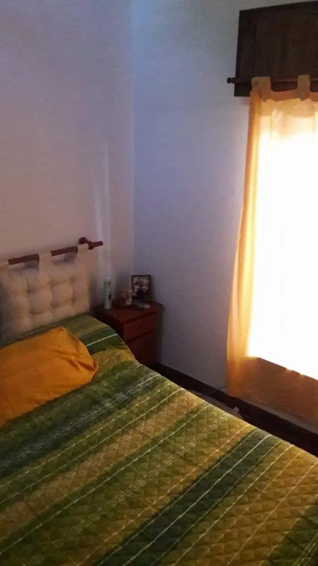CASA EN VENTA CON LOCALES!!!!
