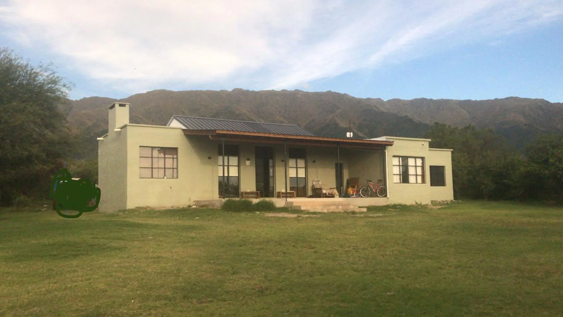 Hermosa casa con 3.7 hectáreas en venta