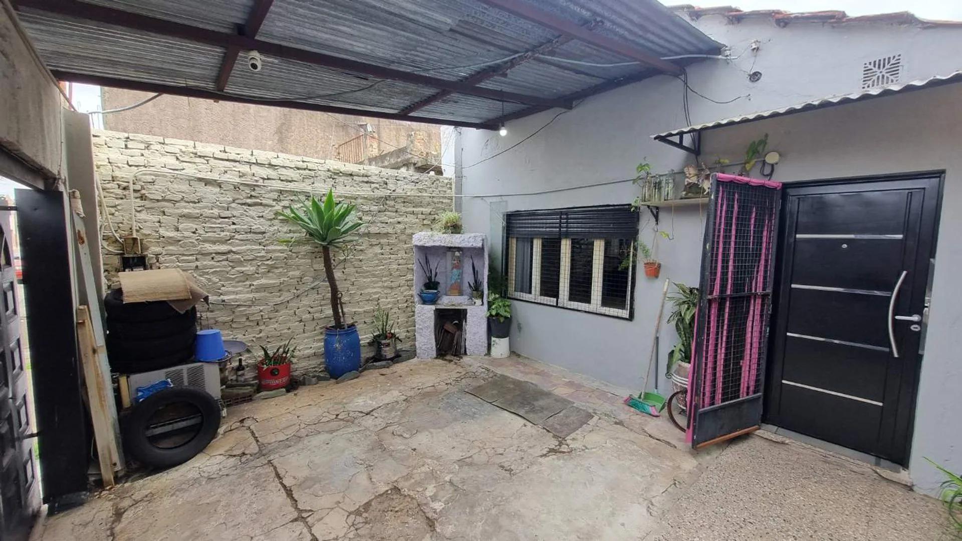 VENTA CASA V INSUPERABLE PATIO  2 VIVIENDAS COCHER foto 3