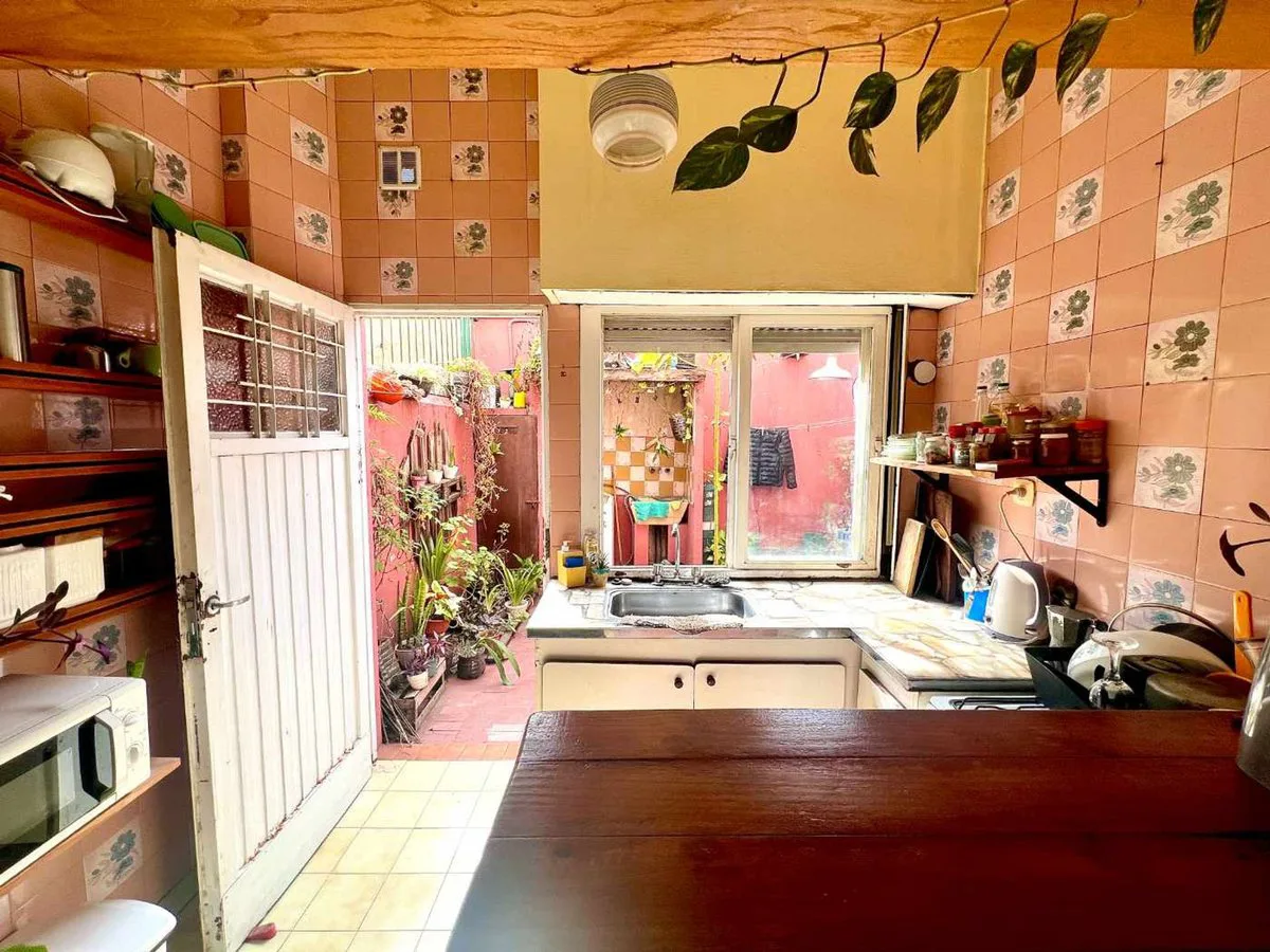 VENTA DEPTO 3 AMBIENTES  APTO CREDITO STOS LUGARES foto 4