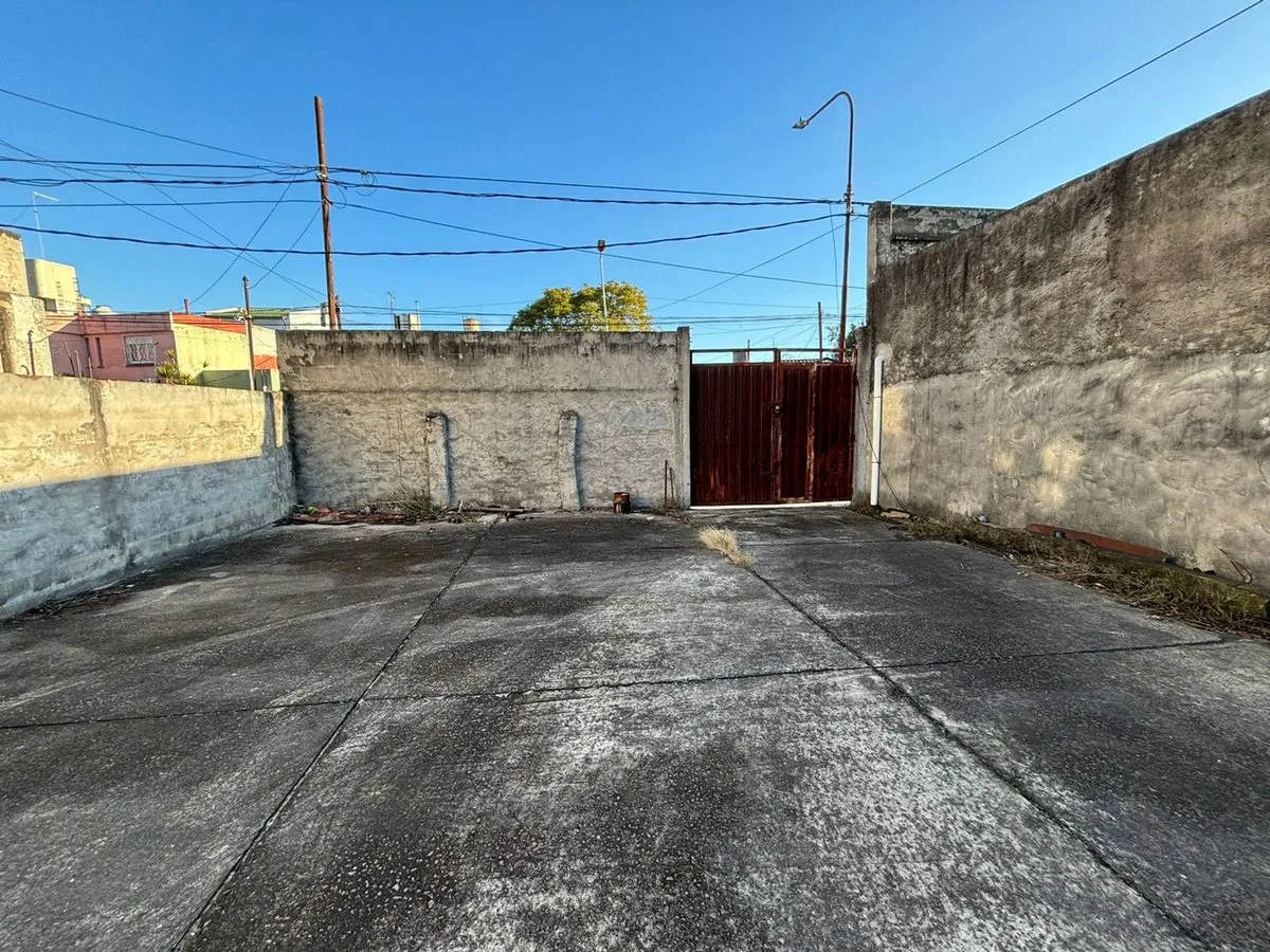 VENTA LOTE A METROS DE ACCESO OESTE CASEROS foto 2