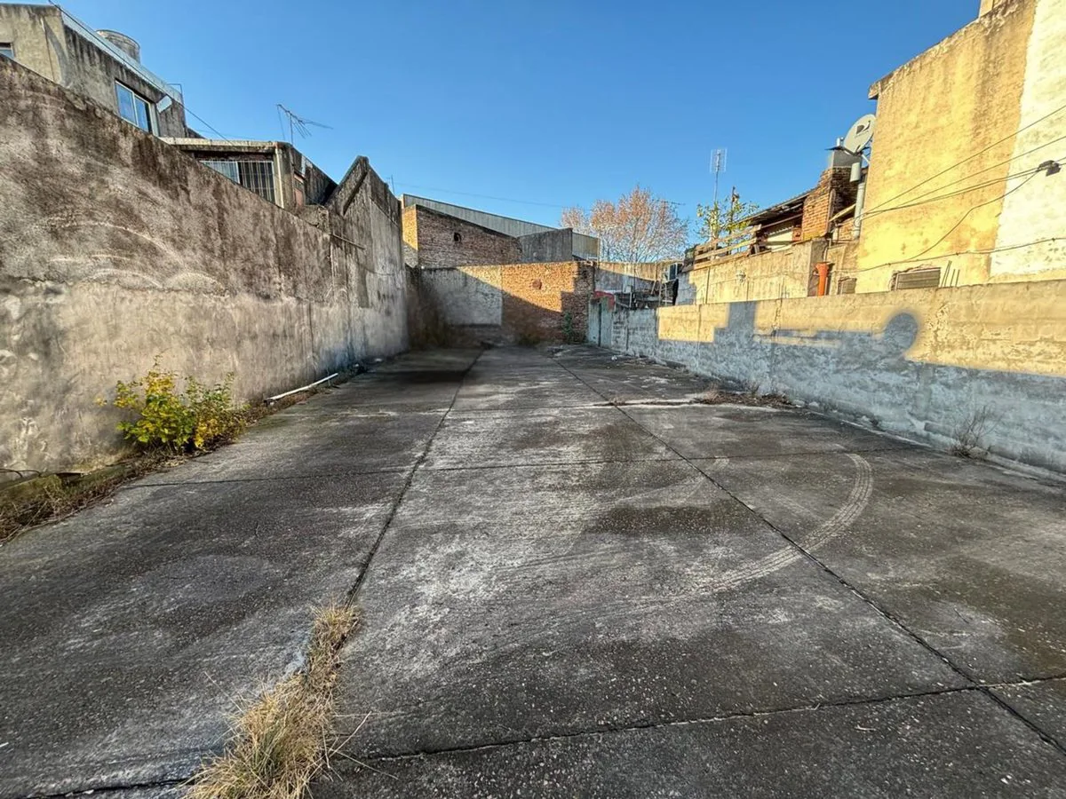 VENTA LOTE A METROS DE ACCESO OESTE CASEROS foto 3