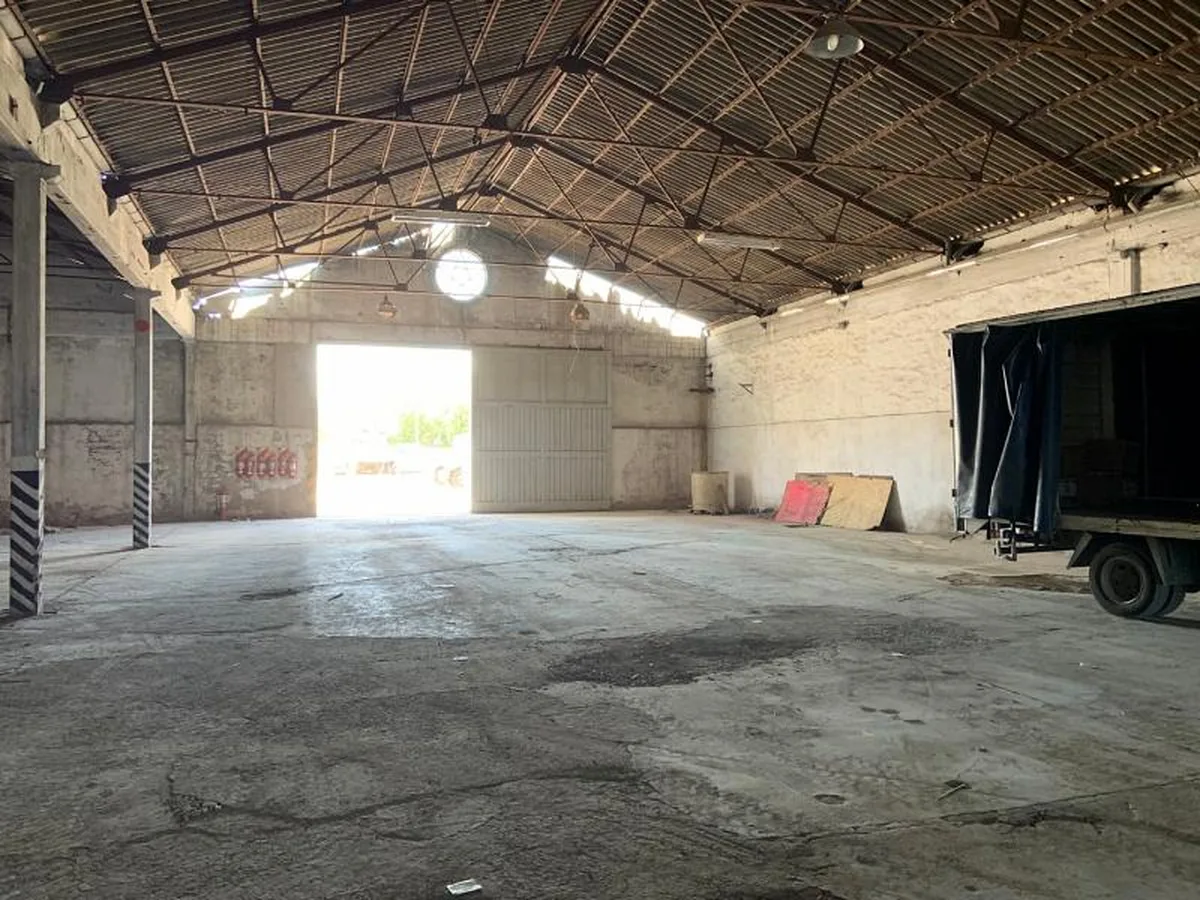 Lanus - Presidente Raul Alfonsin Av. 2600
