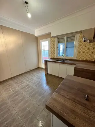 ALQUILER - GALPON MAS VIVIENDA - VILLA MADERO foto 2