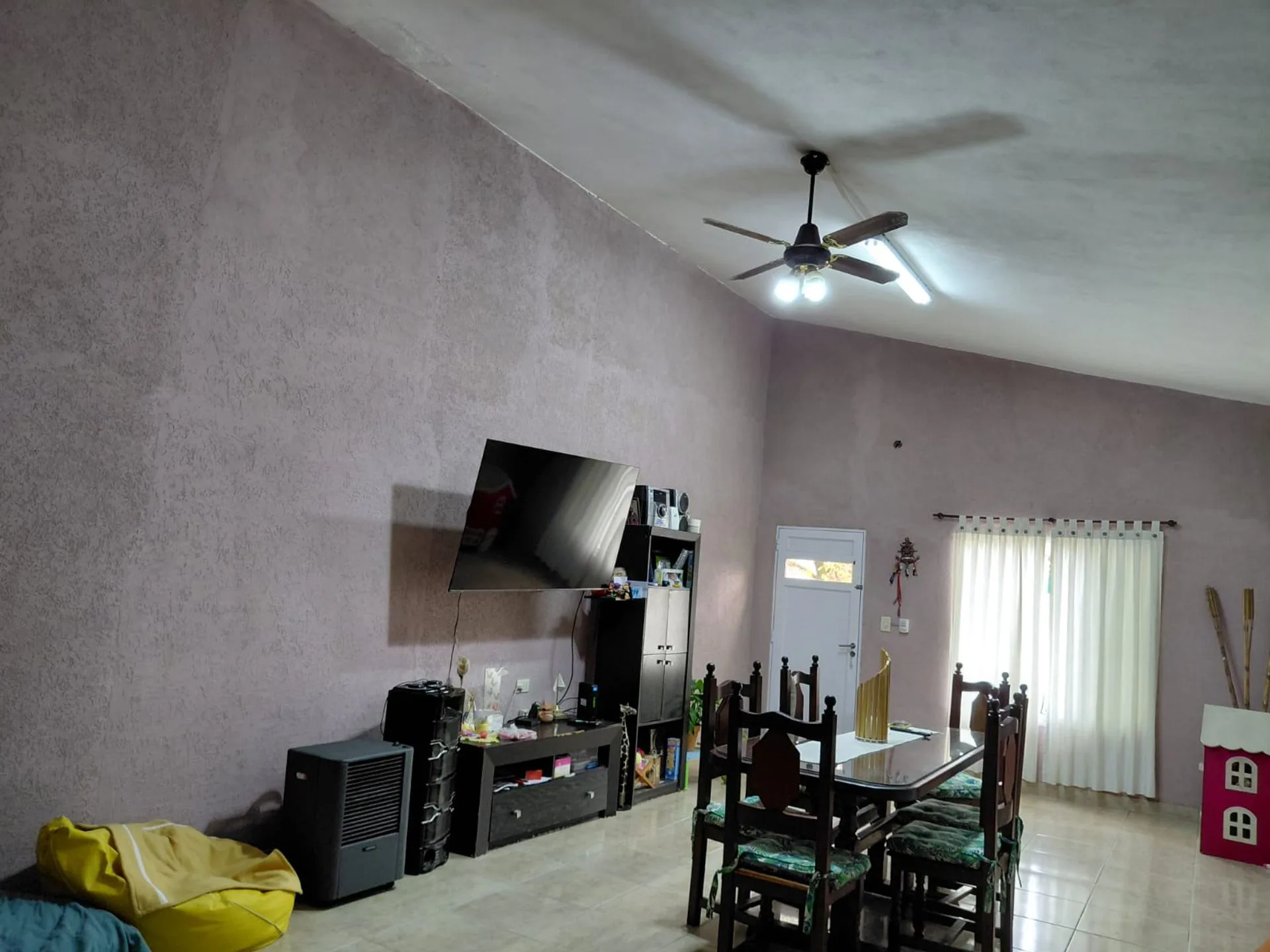 Venta casa 2 dormitorio - Barrio la Milka foto 4