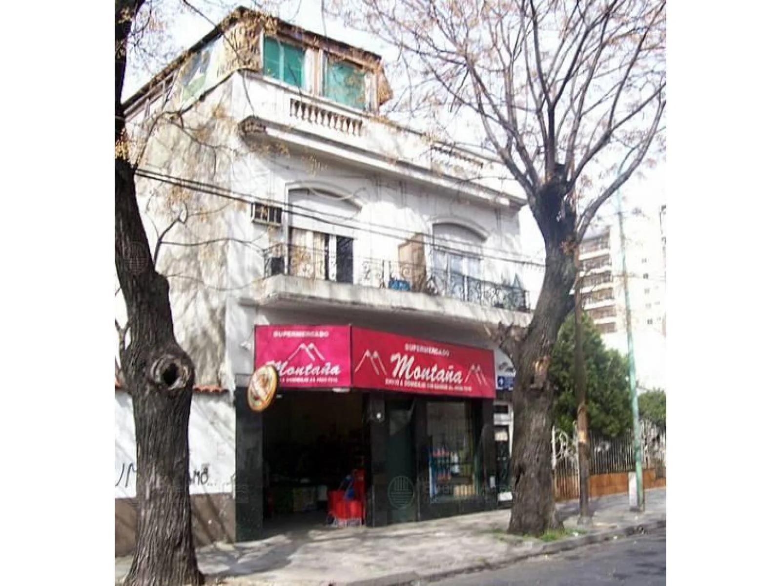 VENTA!!! Felipe Vallese al 1900 - Apto 2212 m2 + cocheras en PB