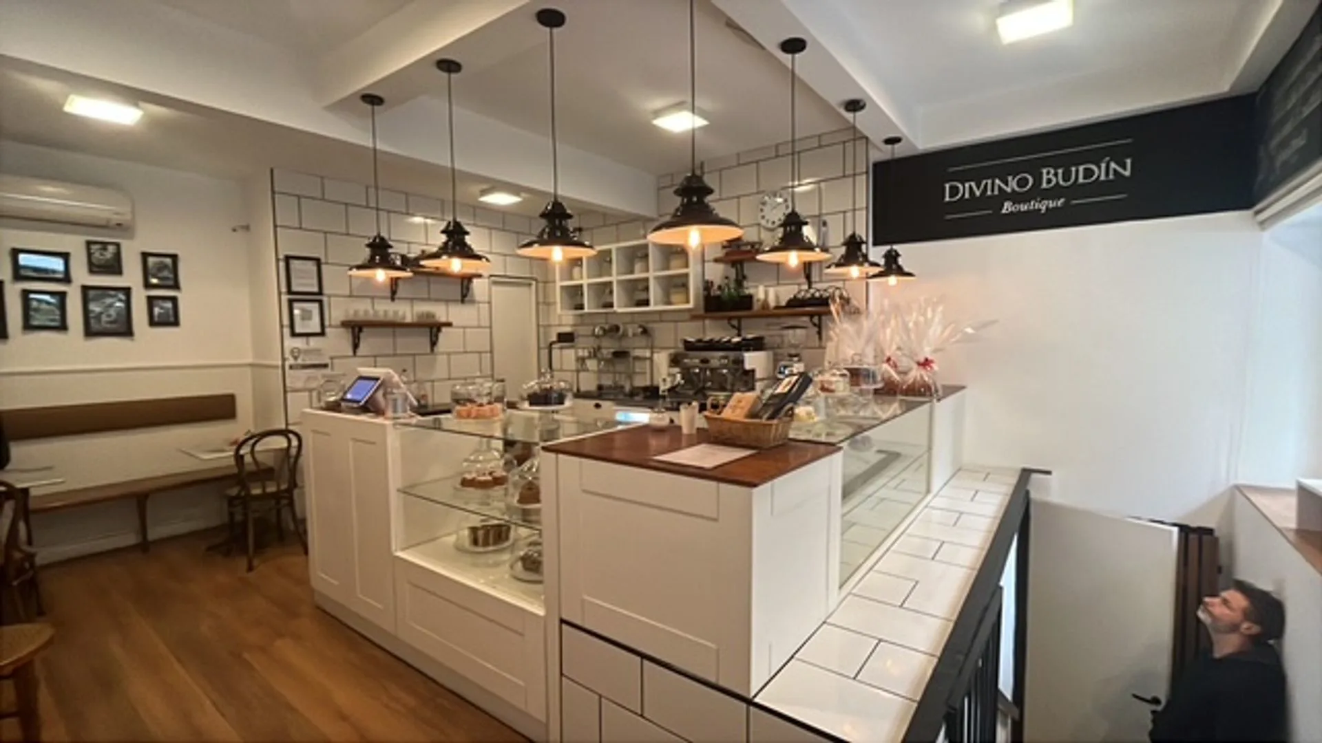 VENTA RECOLETA - Local Excelente ubicación foto 4