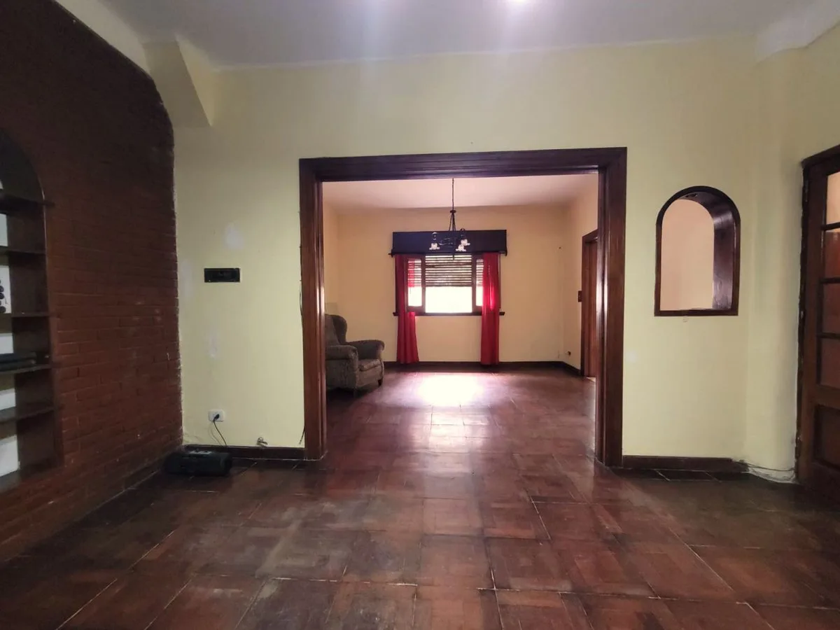 VENTA CASA TRES HABITACIONES LANUS A MTS ESTACION foto 5