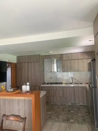 EXCELENTE CASA EN VENTA LUJAN DE CUYO foto 4