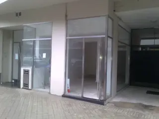 Local PB a estrenar - 30m2 - excelente zona facultad de medicina. Alquilado en $ 6.000.- mensuales. foto 5