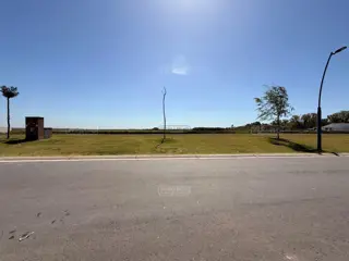 Nativas - Puertos del Lago. Escobar foto 2