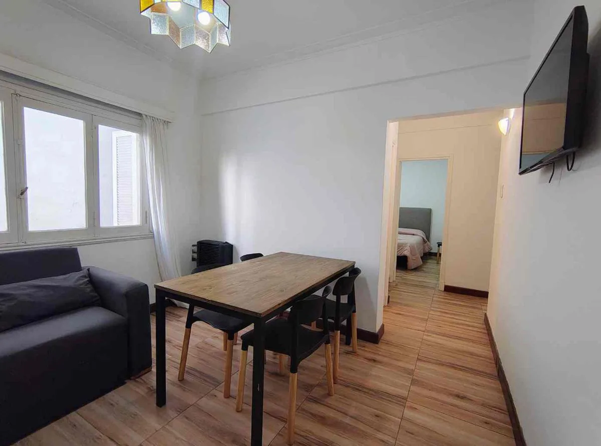 VENTA DEPARTAMENTO 3 AMBIENTES CENTRO foto 2